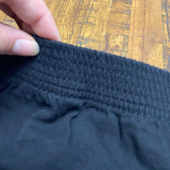 NEW Wilfred Free Black Shorts - Picture 3 of 11